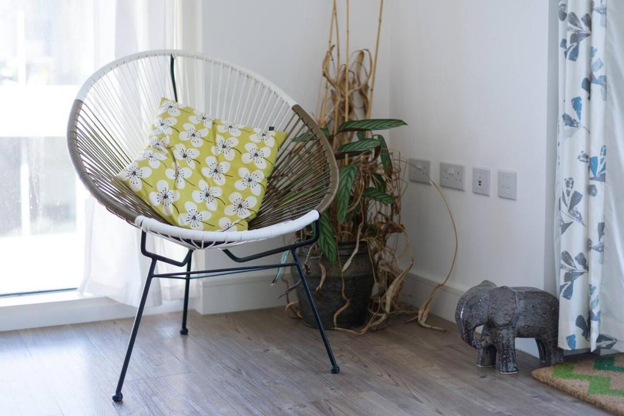 Joivy Lovely Studio Flat With Terrace In Southeast London Kültér fotó